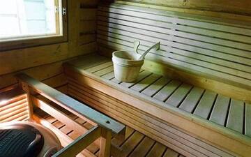 Фото номера Коттедж с 1 спальней и сауной Шале Kalaranta Cottage г. Муураме 10