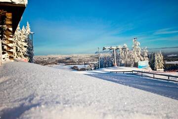 Фото номера Коттедж с сауной и 6 спальнями Дома для отпуска Riihilinna Ski Lodge г. Муураме 22